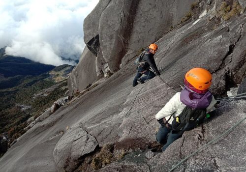 MOUNT KINABALU CLIMB WITH VIA FERRATA (WALK THE TORQ)