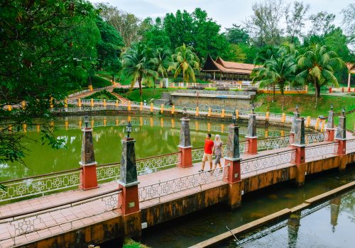 SEREMBAN LAKE GARDEN, NEGERI SEMBILAN *** Local Caption *** SEREMBAN LAKE GARDEN, NEGERI SEMBILAN